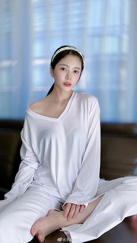 王灿