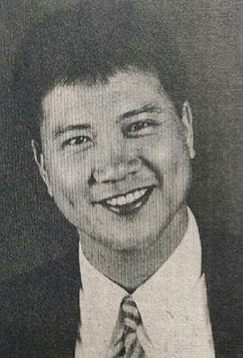 万梓良