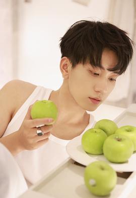 王子奇