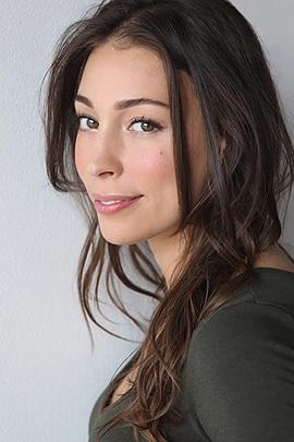 Alexis Capozzi