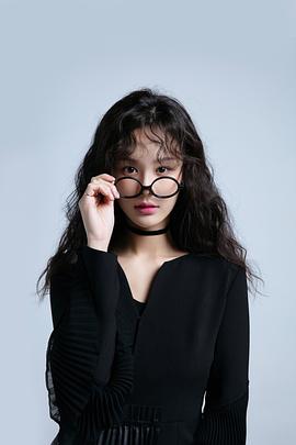 吴佩柔