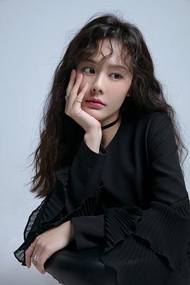 吴佩柔