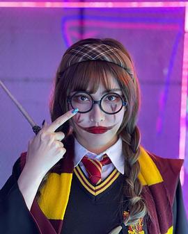 李彩桦