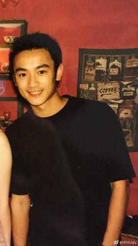 林佑威