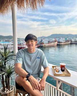 塔纳科恩·库尔贾拉松巴特