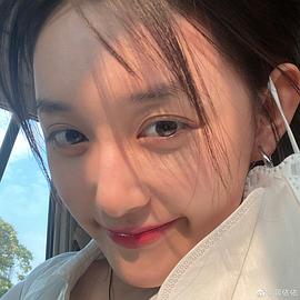 蒋依依