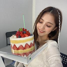 李娜炅