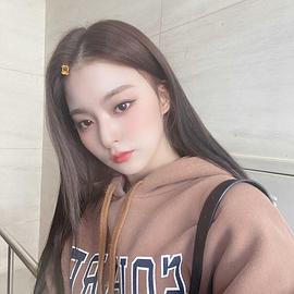 李娜炅
