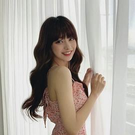 李娜炅
