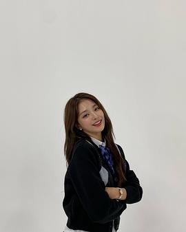 李娜炅