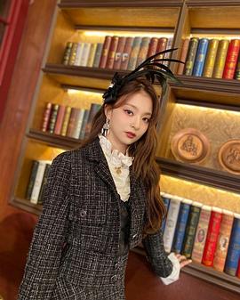 李娜炅