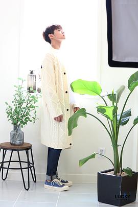 厉云