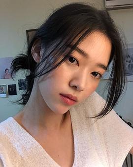郑伊书