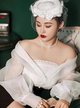 李越昕蕾