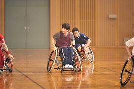 岩田刚典