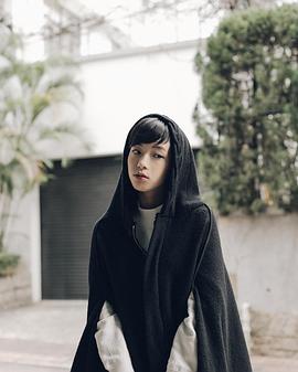 李靖筠