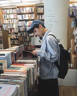 李靖筠