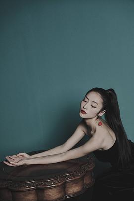 秦雪