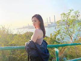 朱晨丽