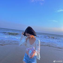 梁壁荧