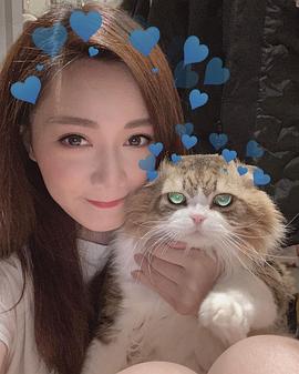 汤洛雯