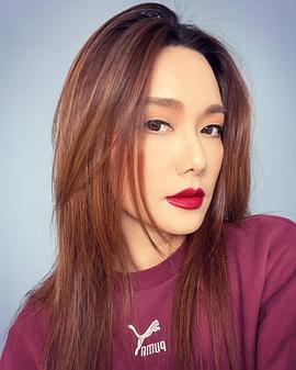 汤洛雯