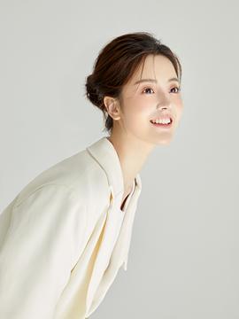 李希萌