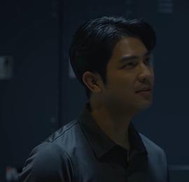 纳彭·普洛姆苏万
