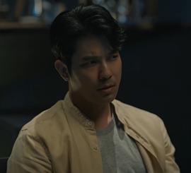 纳彭·普洛姆苏万