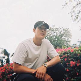 坤纳荣·帕拉德乐