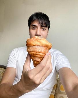 瓦立特·斯里桑塔纳