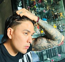 达克·巴伦育·洛乍那武蒂敦