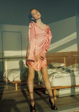 特林德尔·玲奈