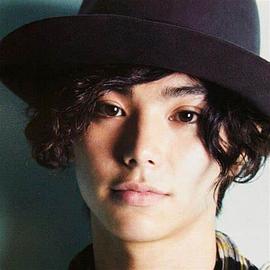 村上虹郎