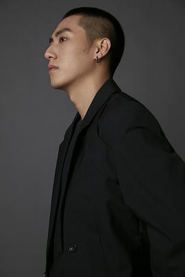 刘迅