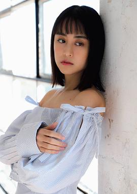 山本美月