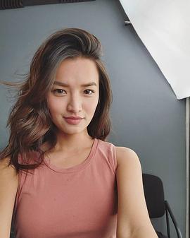 Jacquie Nguyen