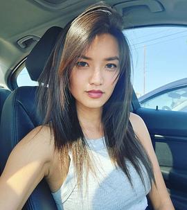 Jacquie Nguyen