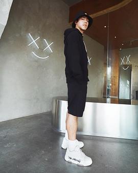 奈哈·西贡索邦