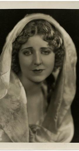 Gloria Grey