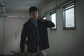 厉云