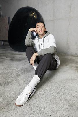 刘亚仁