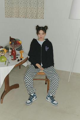 姜涩琪