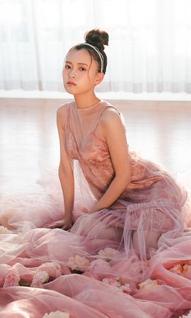 新条由芽