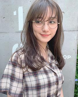 高田里穗