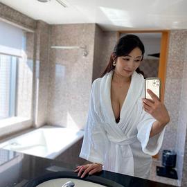 小早川怜子