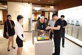 方锦龙