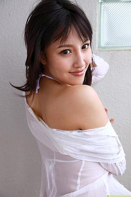青山萝拉