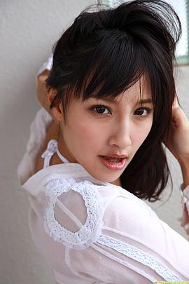 青山萝拉