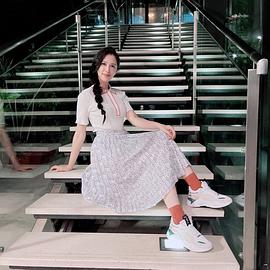 刘奕儿
